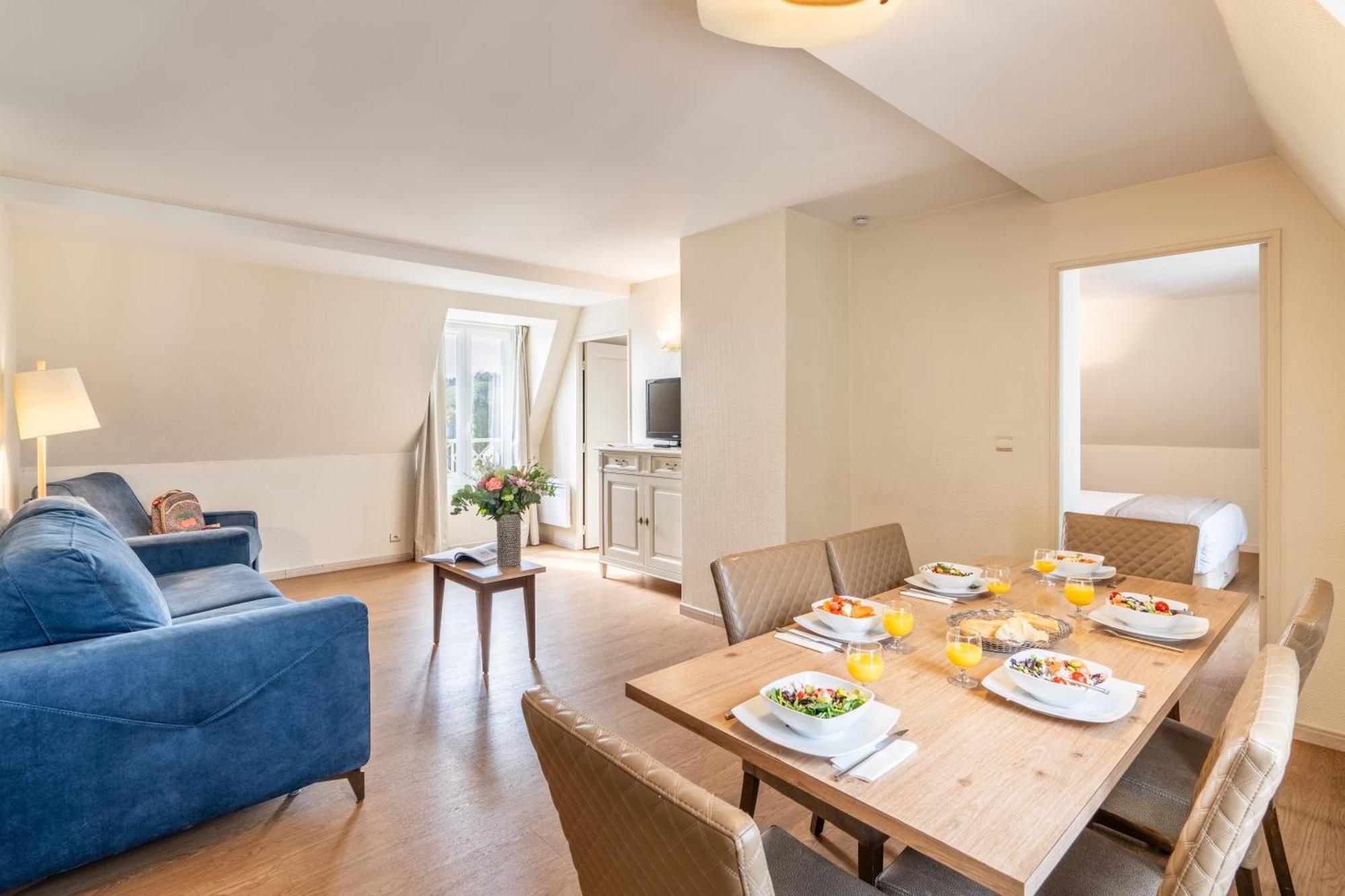 דוביל La Closerie Spa & Residence Hotel מראה חיצוני תמונה